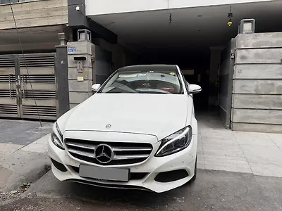 2016 Mercedes-Benz 200 Diesel 1