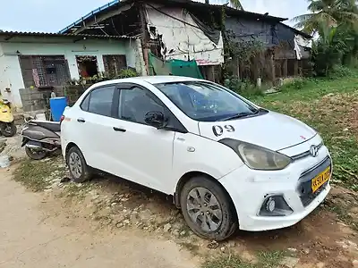 2015 हुंडई एक्सेंट sx 1.2 (o) 1 2015 हुंडई एक्सेंट sx 1.2 (o) 1