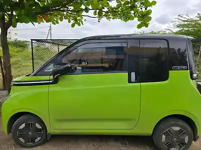 Second Hand एमजी कॉमेट ईवी इक्सक्लूज़िव FC [2024-2025] in बीजापुर