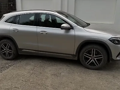 2024 Mercedes-Benz GLA 200 1