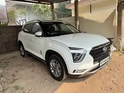 Second Hand हुंडई क्रेटा sx 1.5 पेट्रोल इग्ज़ेक्यूटिव [2021-2022] in राजमंड्री