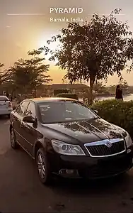 2013 स्कोडा लौरा एम्बिशन 2.0 tdi cr ऑटोमैटिक 1 2013 स्कोडा लौरा एम्बिशन 2.0 tdi cr ऑटोमैटिक 1
