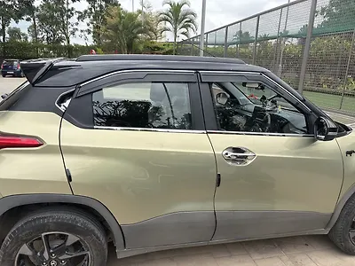 2022 Tata Punch Kaziranga Creative iRA Pack AMT