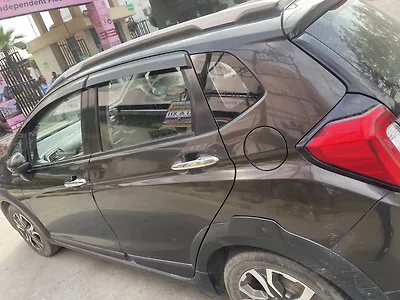 2019 Honda WR-V VX MT Diesel 1 2019 Honda WR-V VX MT Diesel 1