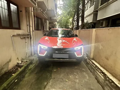 2025 Mahindra Be 6 Pack Three 79.0 kWh 11.2kW Charger 1