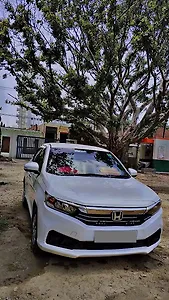 2024 Honda Amaze VX Petrol Manual 1 2024 Honda Amaze VX Petrol Manual 1