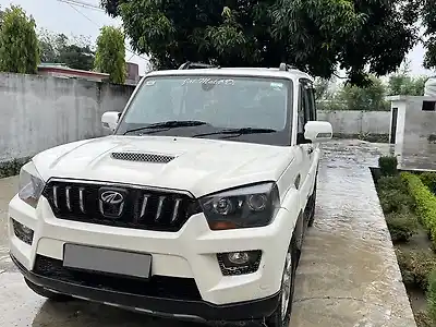 2017 महिंद्रा स्कॉर्पियो s10 1
