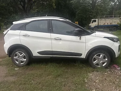 2022 Tata Nexon XMA Diesel 1