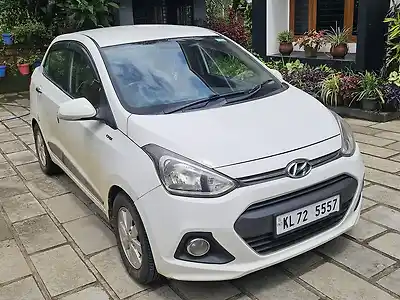 2014 हुंडई एक्सेंट बेस 1.1crdi [2014-2016] 1