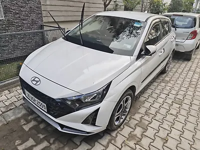 2025 Hyundai Elite i20 Sportz Petrol Manual 1