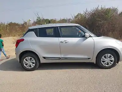 Second Hand मारुति सुज़ुकी स्विफ़्ट vxi [2021-2023] in बेलगौम