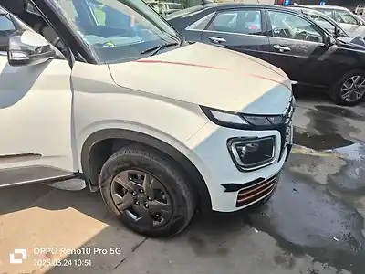 2024 हुंडई वेन्यू sx 1.2 पेट्रोल 1