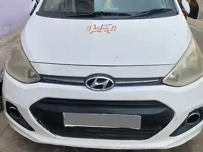 2015 हुंडई ग्रैंड i10  स्पोर्ट्ज़ 1.1 crdi [2013-2016] 1