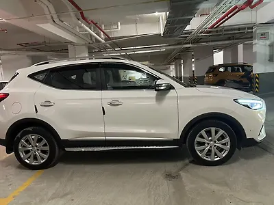 2025 MG Astor Select 1.5 CVT Blackstorm