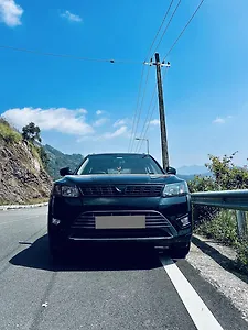 2023 Mahindra XUV300 W6 1.2 Petrol 1 2023 Mahindra XUV300 W6 1.2 Petrol 1