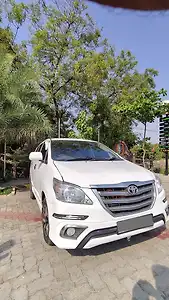 2011 Toyota Innova Crysta 2.5 VX BS-IV 1