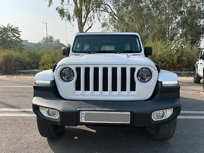 Second Hand Jeep Wrangler Unlimited in Delhi