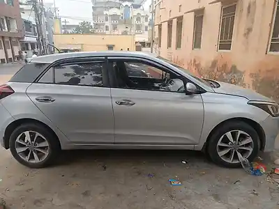 Second Hand हुंडई एलीट i20 एस्टा 1.4 crdi (o) [2016] in सीकर