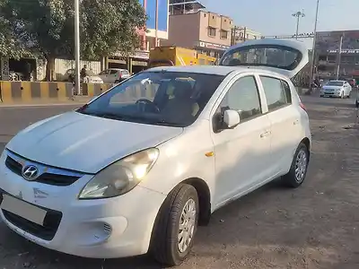 2011 हुंडई i20 मैग्ना 1.4 crdi 1