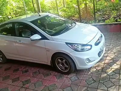 Second Hand हुंडई वरना फ़्लूइडिक 1.4 crdi in कुन्नामकुलम