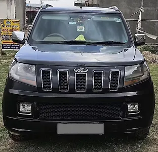 2018 Mahindra TUV300 T10 1 2018 Mahindra TUV300 T10 1