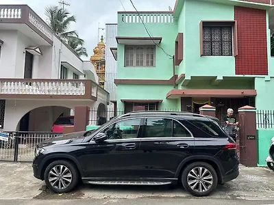 2023 Mercedes-Benz GLE 300d 4MATIC LWB