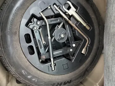 2016 Mahindra KUV100 K4 6 STR