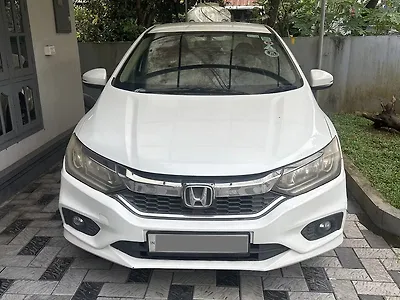 2018 Honda City Anniversary Edition Petrol 1
