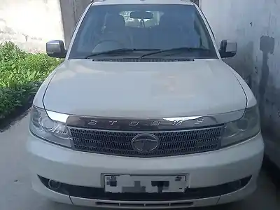 Second Hand टाटा सफारी 2.2 vx 4x2 in रुड़की