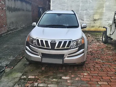2012 Mahindra XUV500 W6 1