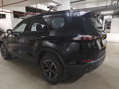 2023 Tata Safari Smart (O) 7 STR 1