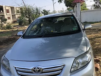 Second Hand Toyota Corolla Altis J Diesel in Bhopal