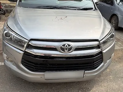 Second Hand Toyota Innova Crysta 2.4 ZX 7 STR [2016-2020] in Varanasi