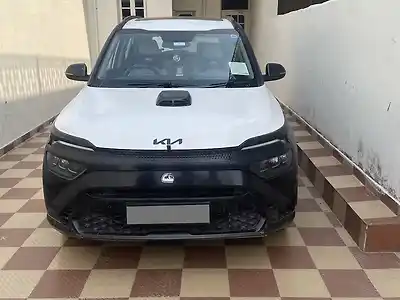 2022 किआ कारेन्स प्रीमियम 1.4 पेट्रोल 7 सीटर 1