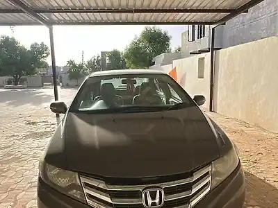 Second Hand होंडा सिटी 1.5 e एमटी  in किषंगढ़