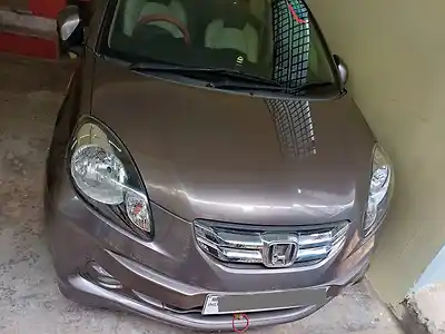 Second Hand होंडा अमेज 1.2 vx आई-वीटेक in कटक