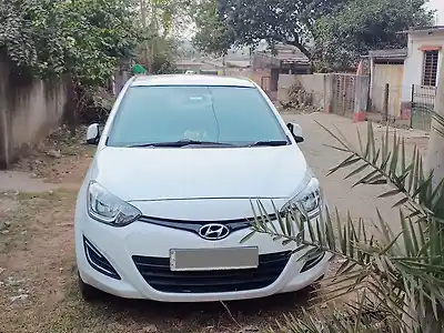 Second Hand हुंडई i20 स्पोर्टज़ ऑटोमैटिक 1.4 in दुर्गापुर