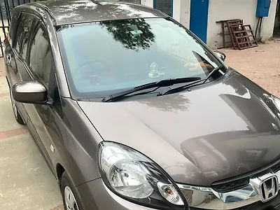 Second Hand Honda Mobilio V Petrol in Greater Noida