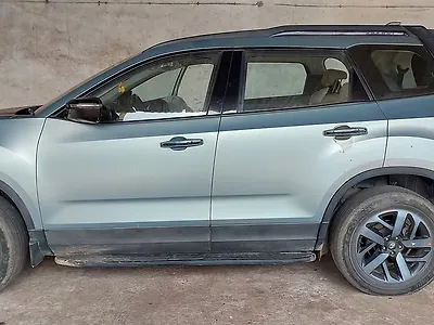 2022 Tata Safari XZA Plus 1 2022 Tata Safari XZA Plus 1