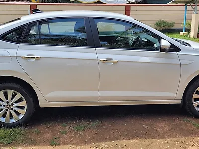 Second Hand Volkswagen Virtus Highline 1.0 TSI MT [2023-2024] in Shimoga