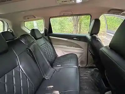 Second Hand महिंद्रा मराजो M6 प्लस 8 सीटर [2020] in तिरुपति