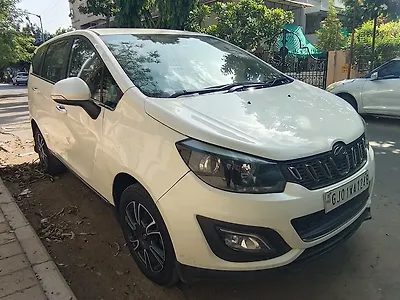 2020 Mahindra Marazzo M6 Plus 8 STR [2020] 1