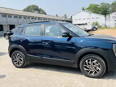 Second Hand महिंद्रा XUV 3XO AX5L 1.2 Petrol AT (Dolby Atmos) in गुंटूर