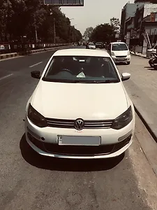2014 Volkswagen Vento Highline Petrol AT 1 2014 Volkswagen Vento Highline Petrol AT 1