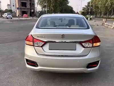 2017 मारुति सुज़ुकी सियाज zxi प्लस एटी 1
