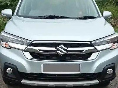 2025 मारुति सुज़ुकी XL6 Zeta Petrol Automatic Smart Hybrid 1