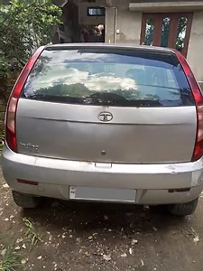 2010 Tata Vista Aqua 1.4 TDI 1 2010 Tata Vista Aqua 1.4 TDI 1