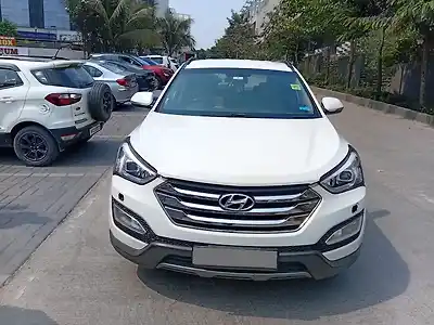 Second Hand हुंडई सैंटा फ़े 2डब्ल्यूडी [2014-2017] ऑटोमैटिक in रांची