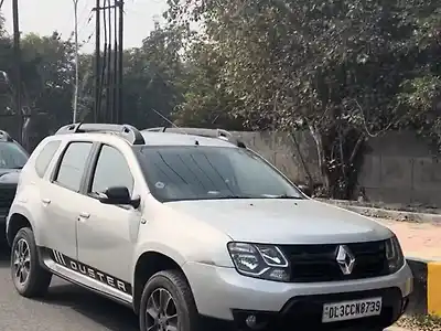 2017 रेनो डस्टर आरएक्सएस सीवीटी 1