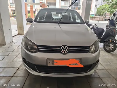 Second Hand Volkswagen Vento Highline Diesel in Gandhinagar